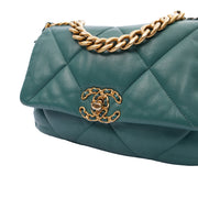 Picture of Chanel Cross Body Chanel 19 in Green, Calfskin Leather