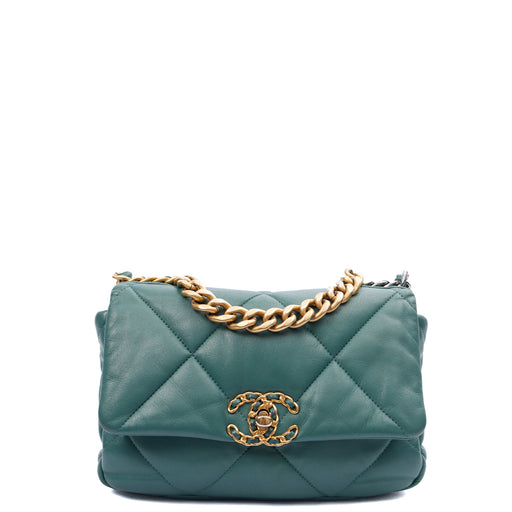 Picture of Chanel Cross Body Chanel 19 in Green, Calfskin Leather