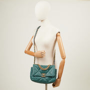 Picture of Chanel Cross Body Chanel 19 in Green, Calfskin Leather