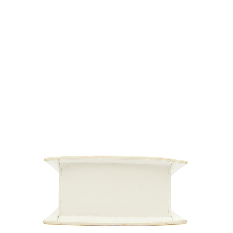 Picture of Jacquemus Cross Body Le Chiquito Moyen in White, Leather
