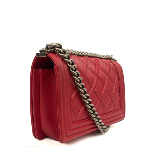 Picture of Chanel Shoulder Bag Boy - Medium in Red, Calfskin Leather