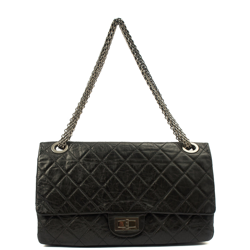Picture of Chanel Shoulder Bag 2.55 Reissue - Maxi in Black, Crinkled Calfskin Leather
