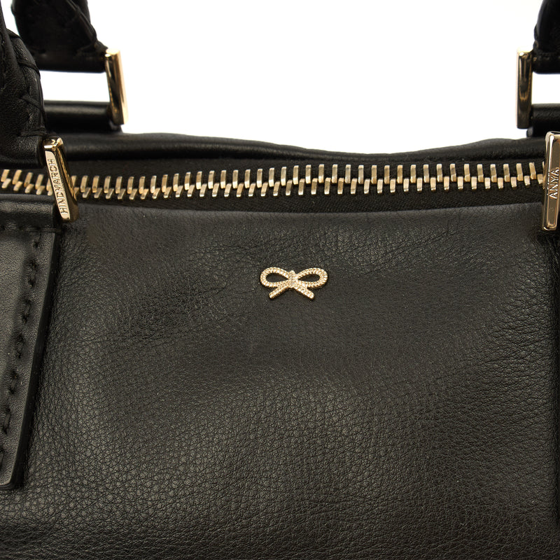 Picture of Anya Hindmarch Tote Maxi Zip- Top Handle  in Black, Leather