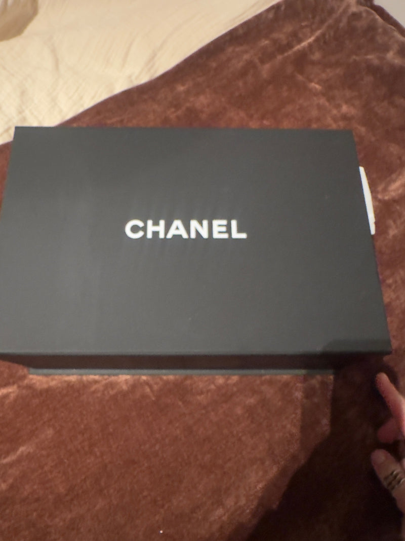 Picture of Chanel Shoulder Bag Flap Bag in Red, Caviar Leather