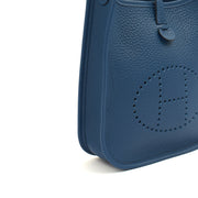 Picture of Hermes Cross Body Evelyne 16 in Bleu Jean, Clemence Leather
