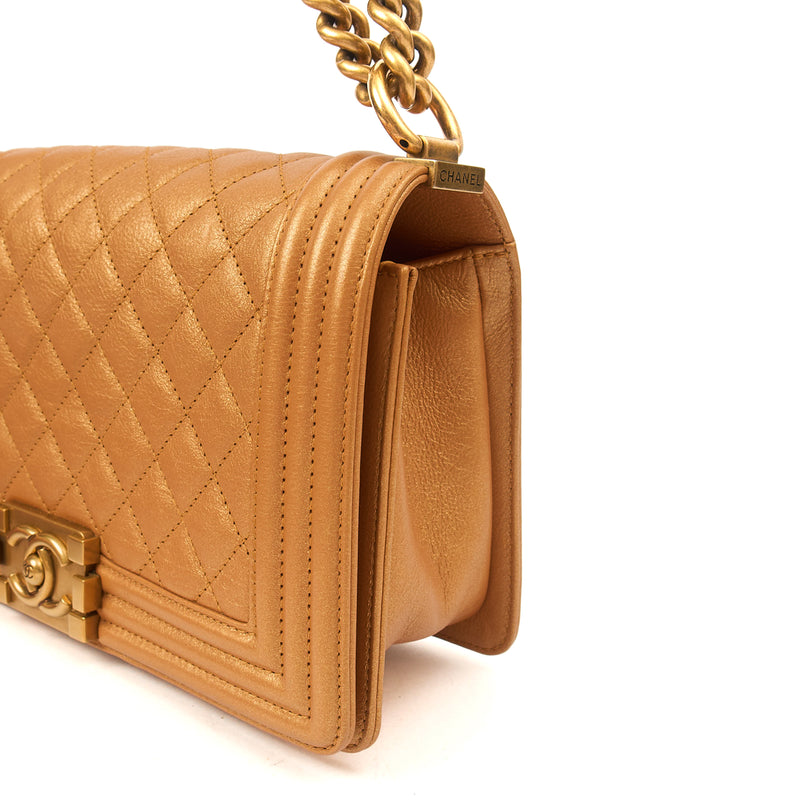 Picture of Chanel Shoulder Bag Boy - Medium in Metallic, Leather