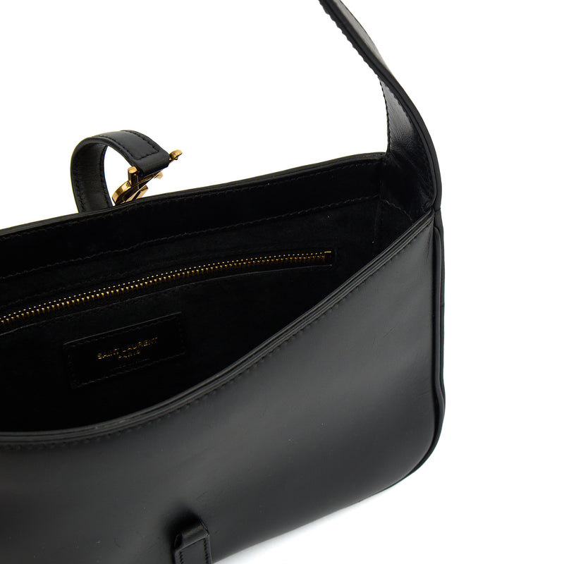 Picture of Saint Laurent Shoulder Bag Le 57 Shoulder Bag in Black, Leather