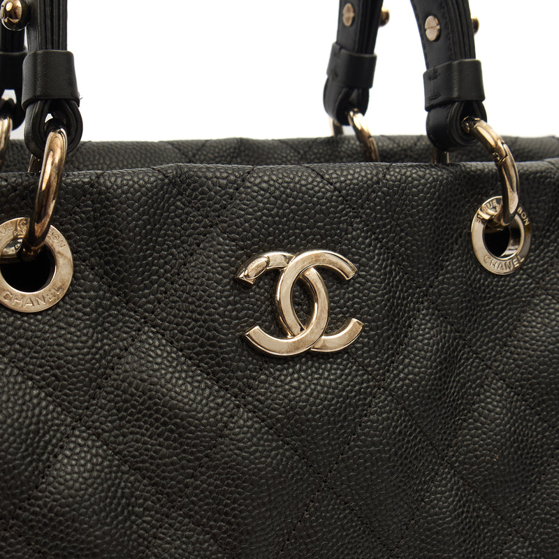 Picture of Chanel Tote Shopper Tote in Black, Caviar Leather
