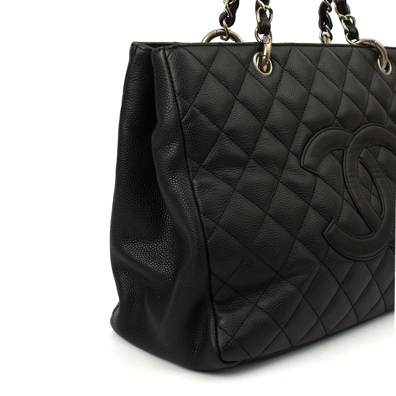 Picture of Chanel Tote Grand Shopping Tote in Black, Caviar Leather