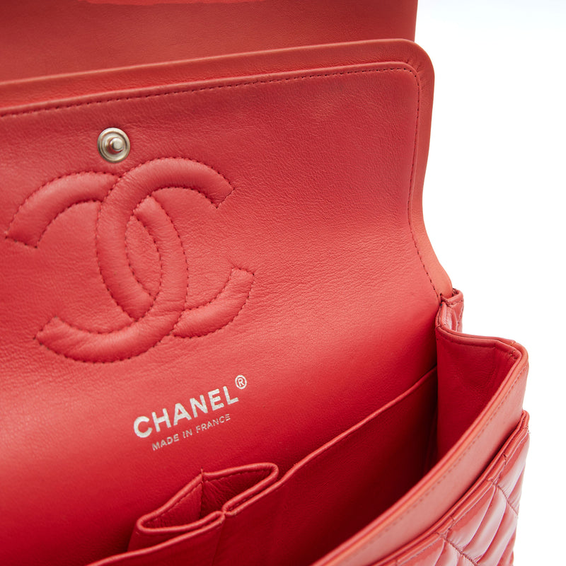 Picture of Chanel Shoulder Bag Classic Double Flap - Medium in Pink, Patent Leather