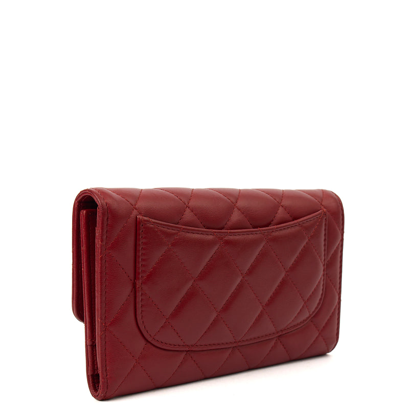 Picture of Chanel Purse Classic Bi Fold Wallet  in Red, Leather