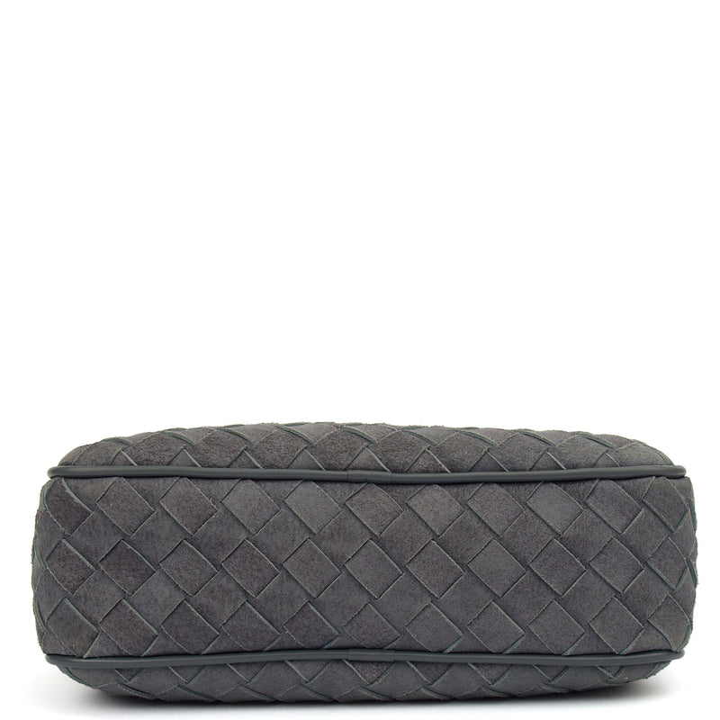Picture of Bottega Veneta Cross Body Cross Body in Grey, Suede