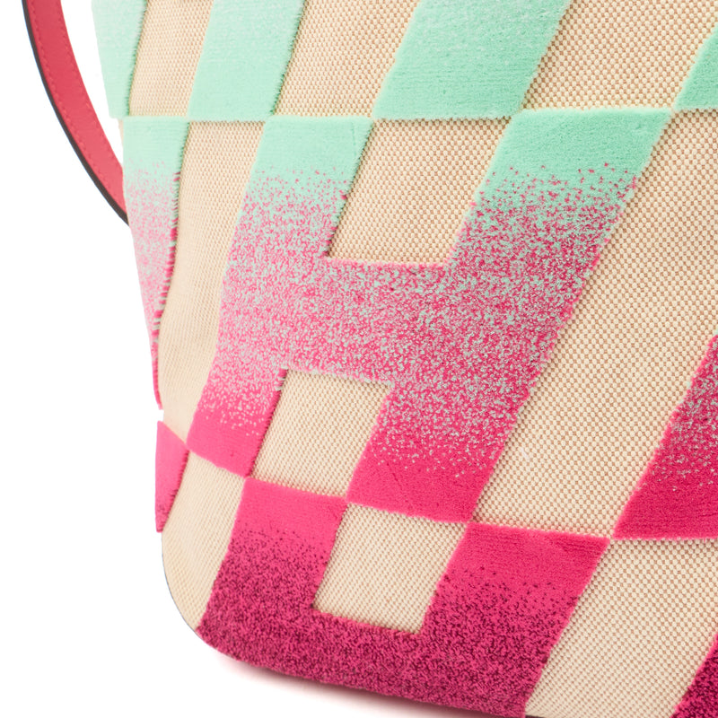 Picture of Hermes Tote Clic-H 21 Bag in Multi, Canvas