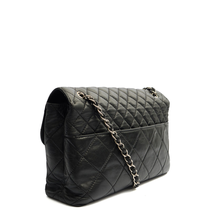Picture of Chanel Shoulder Bag Classic Single Flap - Jumbo in Black, Lambskin Leather