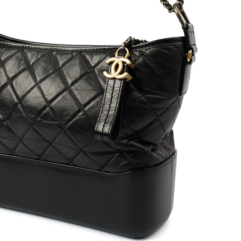 Picture of Chanel Tote Gabrielle Hobo - Large in Black, Calfskin Leather