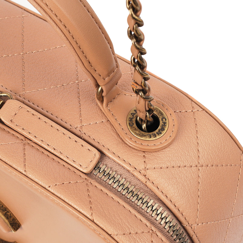 Picture of Chanel Cross Body Vanity Case in Brown, Leather