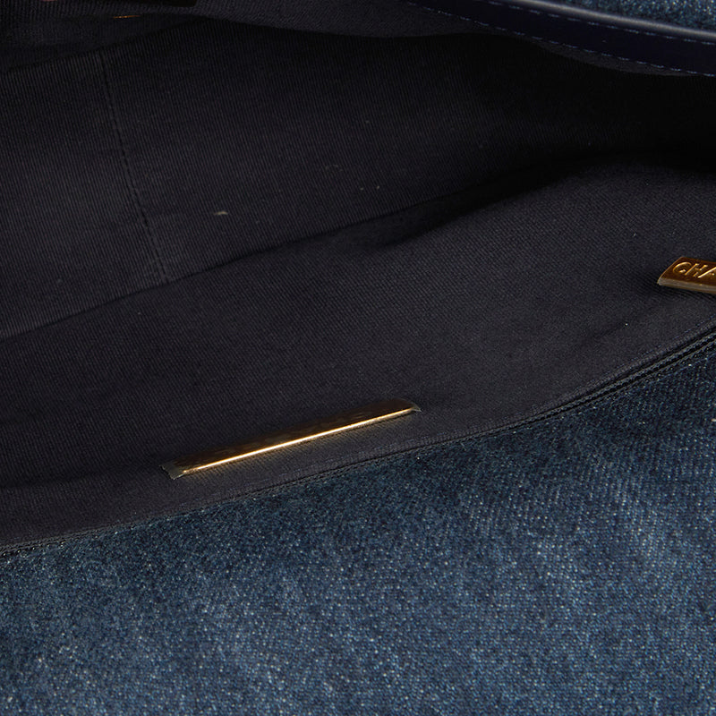 Picture of Chanel Shoulder Bag Chanel 19 in Navy, Fabric