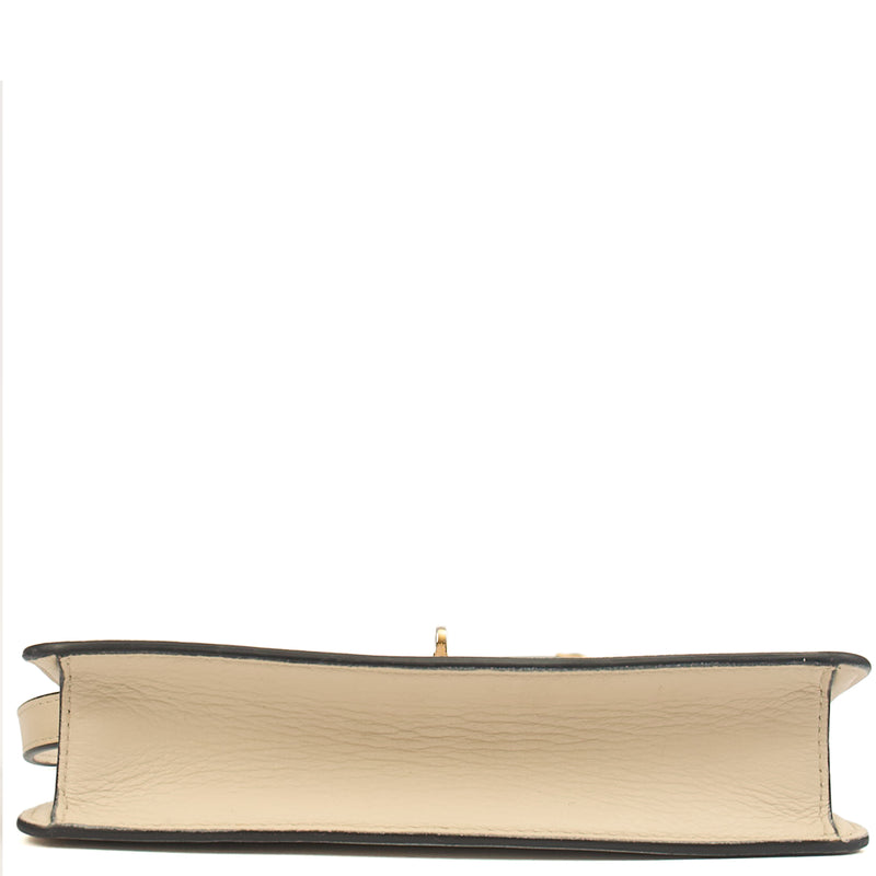 Picture of Mulberry Cross Body Darley Shoulder Bag  in Neutral, Calfskin Leather