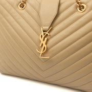 Picture of Saint Laurent Tote Monogram Tote in Green, Calfskin Leather