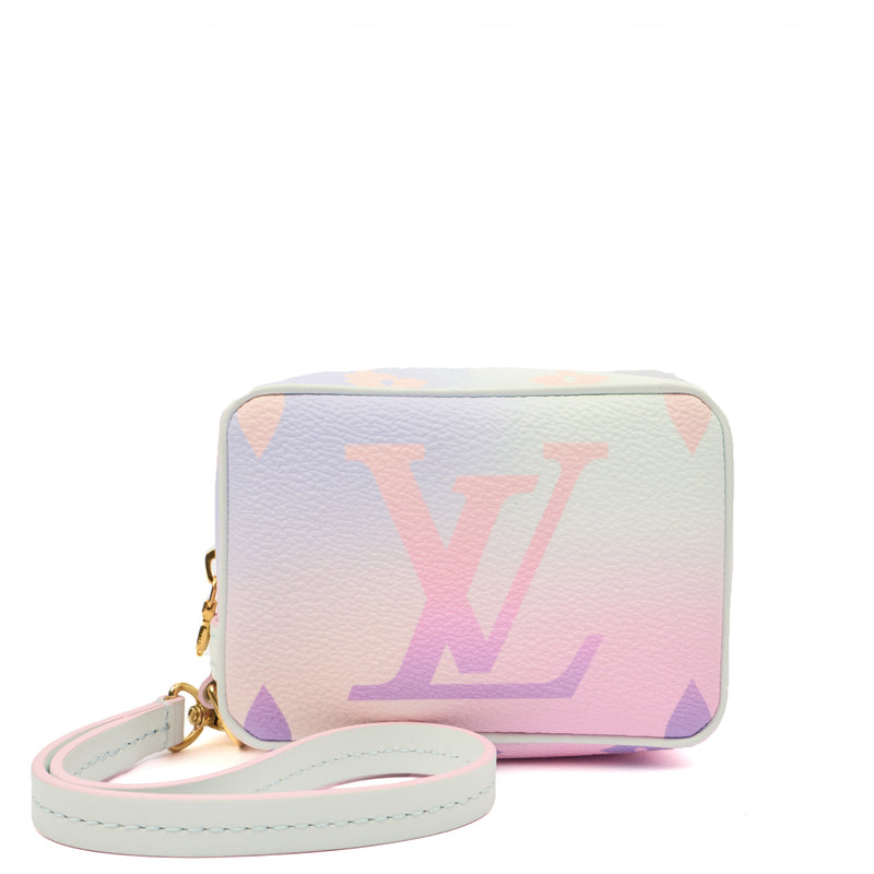 Picture of Louis Vuitton Cosmetic Bag Trousse Wapity Pouch in Sunrise Pastel, Canvas