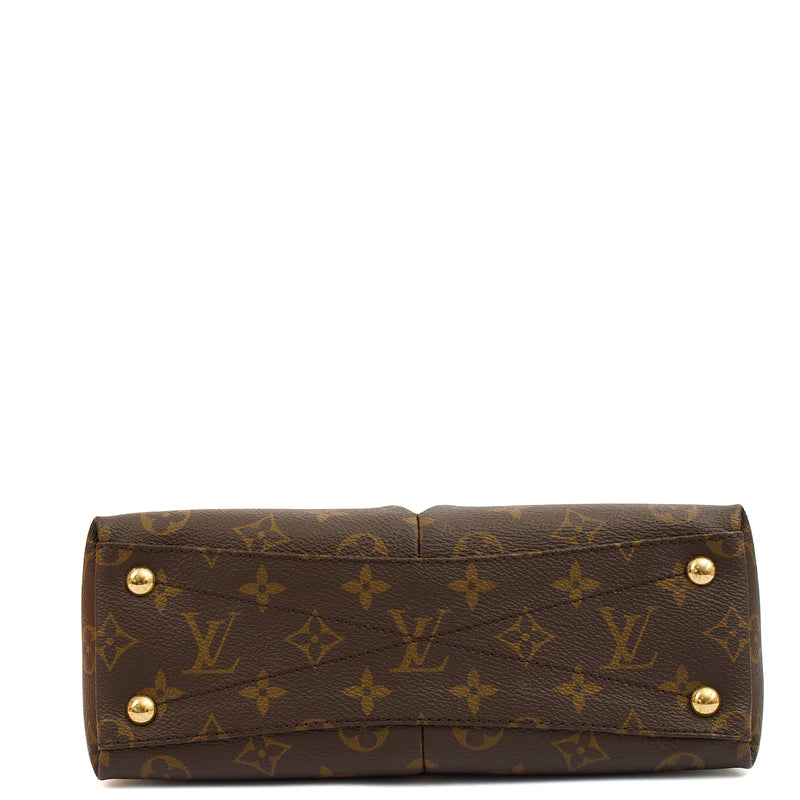 Picture of Louis Vuitton Tote V Tote BB in Monogram, Canvas