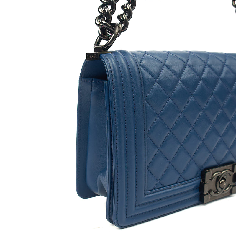 Picture of Chanel Shoulder Bag Boy - Medium in Blue, Leather