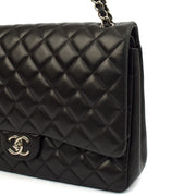 Picture of Chanel Cross Body Classic - Maxi in Black, Lambskin Leather