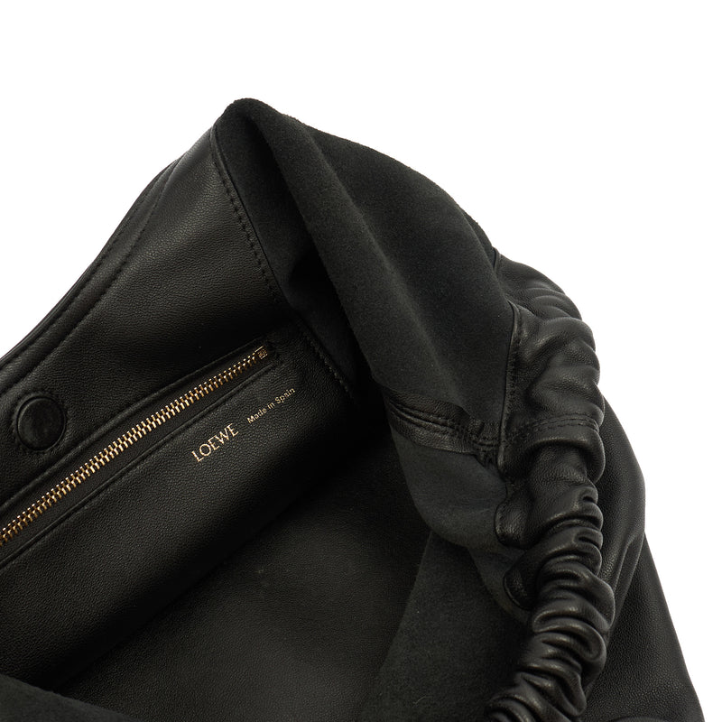 Picture of Loewe Tote Squeeze - Small in Black, invalid