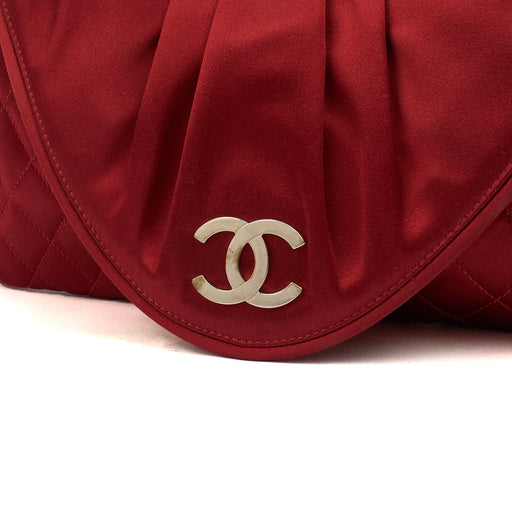 Picture of Chanel Clutch Clutch in Red, invalid