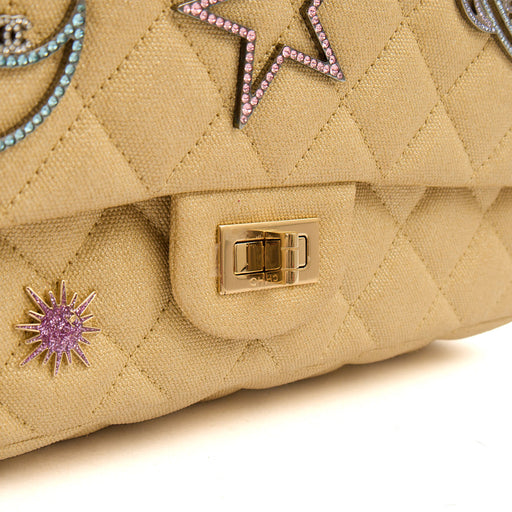 Picture of Chanel Shoulder Bag 2.55 Reissue - Medium in Metallic, Fabric