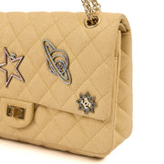 Picture of Chanel Shoulder Bag 2.55 Reissue - Medium in Metallic, Fabric