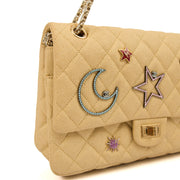 Picture of Chanel Shoulder Bag 2.55 Reissue - Medium in Metallic, Fabric