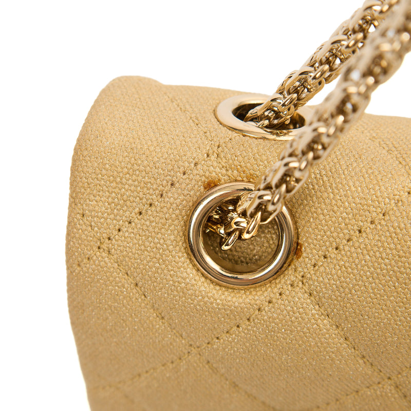 Picture of Chanel Shoulder Bag 2.55 Reissue - Medium in Metallic, Fabric