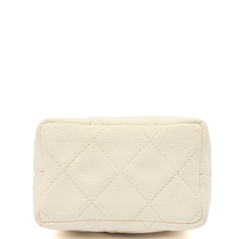 Picture of Chanel Cross Body Vanity - Small in White, Caviar Leather