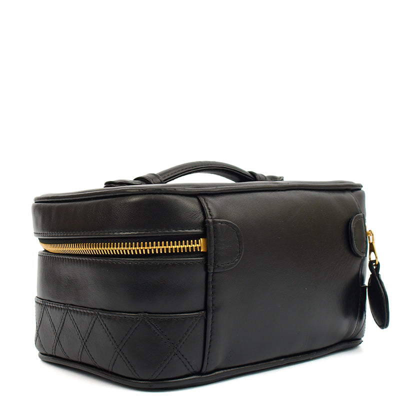 Picture of Chanel Top Handle Vanity Case in Black, Leather