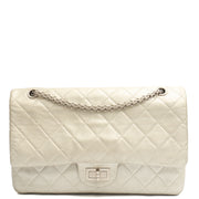 Picture of Chanel Shoulder Bag 2.55 Reissue - Maxi in Metallic, Lambskin Leather