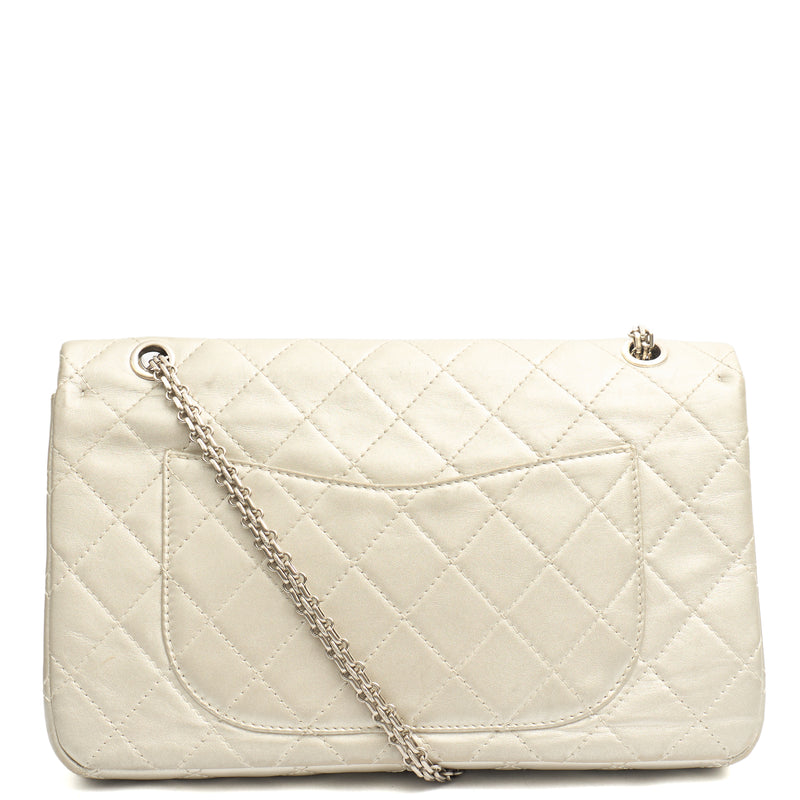 Picture of Chanel Shoulder Bag 2.55 Reissue - Maxi in Metallic, Lambskin Leather