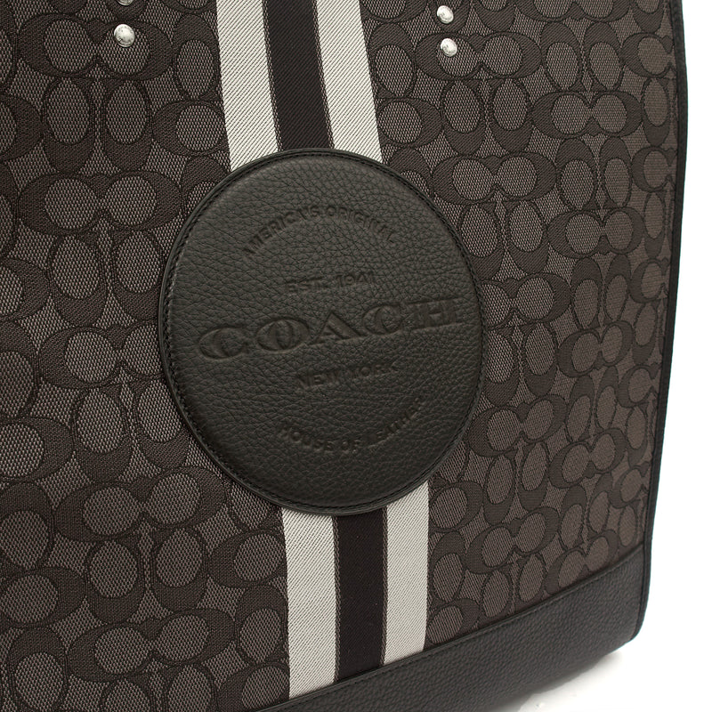 Picture of Coach Tote Dempsey Bucket in Grey, Leather