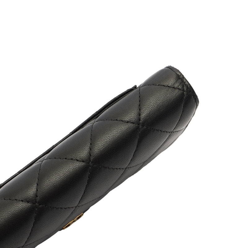 Picture of Chanel Purse Flap Wallet in Black, Lambskin Leather