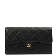 Picture of Chanel Purse Flap Wallet in Black, Lambskin Leather