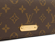 Picture of Louis Vuitton Cross Body Lily Wallet on Chain in Monogram, Canvas