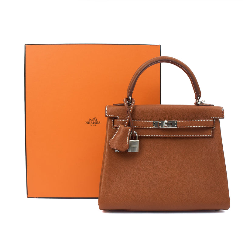 Picture of Hermes Top Handle Kelly 25 in Gold, Togo Leather