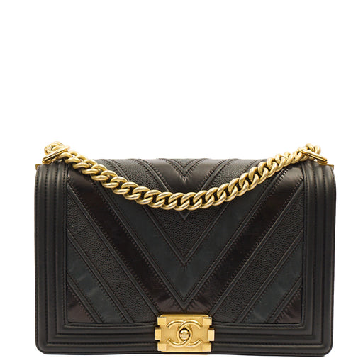 Picture of Chanel Shoulder Bag Boy - Medium in Black, Calfskin Leather