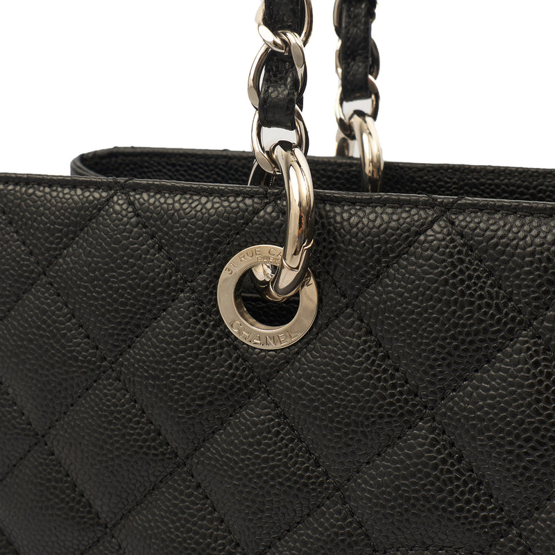 Picture of Chanel Tote Grand Shopping Tote in Black, Caviar Leather