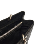 Picture of Chanel Tote Grand Shopping Tote in Black, Caviar Leather