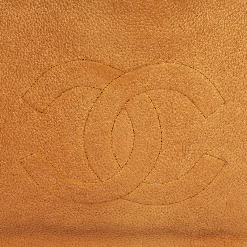 Picture of Chanel Tote Shopper Tote in Cream, Calfskin Leather