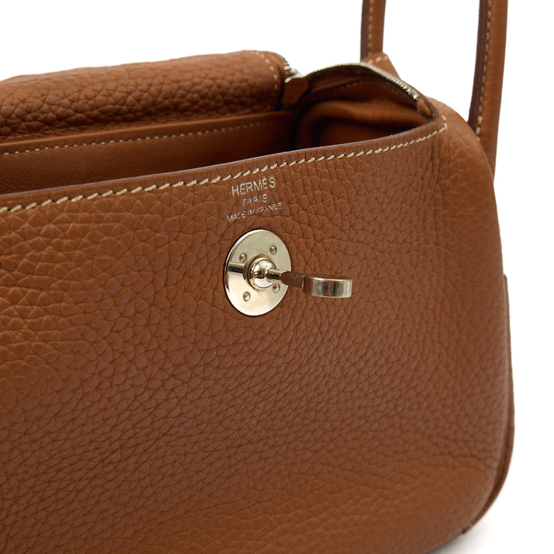 Picture of Hermes Mini Bag Lindy - Mini in Gold, Clemence Leather