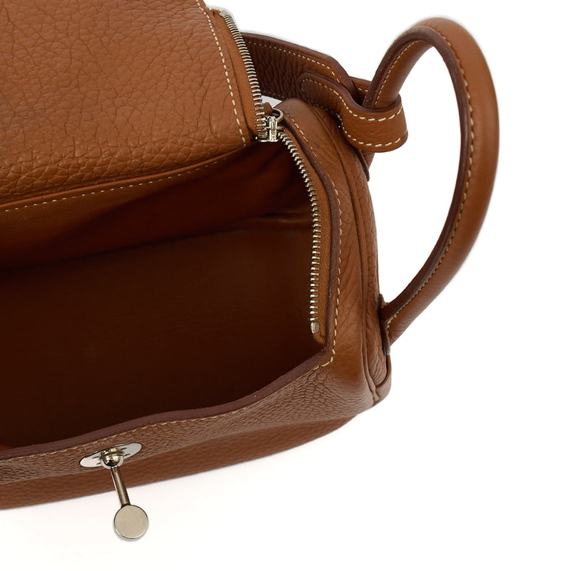Picture of Hermes Mini Bag Lindy - Mini in Gold, Clemence Leather