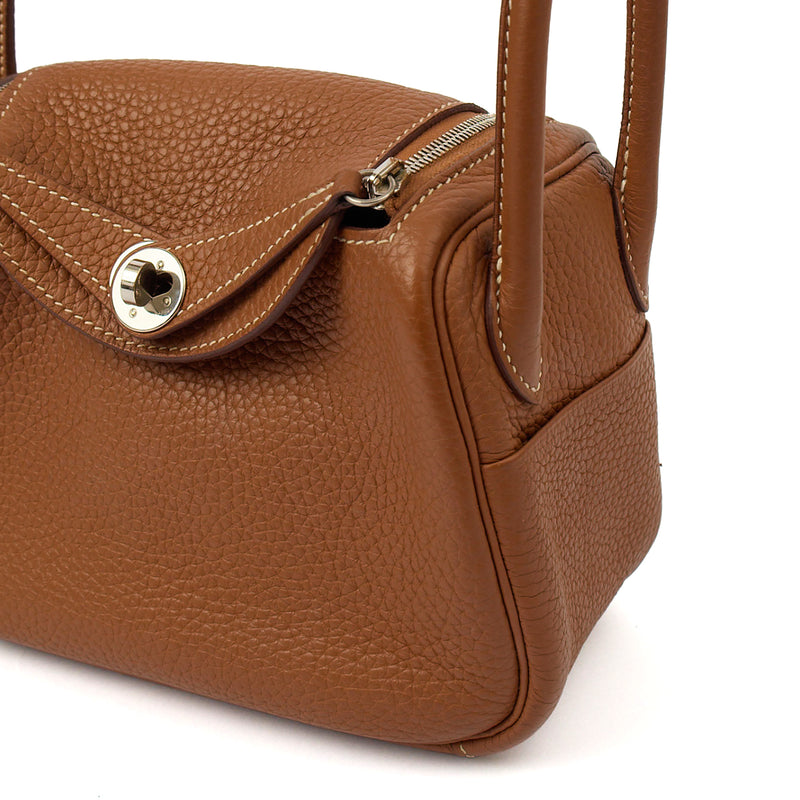 Picture of Hermes Mini Bag Lindy - Mini in Gold, Clemence Leather