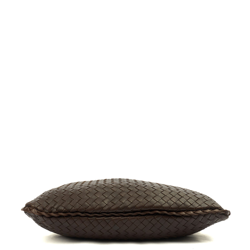Picture of Bottega Veneta Shoulder Bag Intrecciato Shoulder Bag in Brown, Intrecciato Nappa